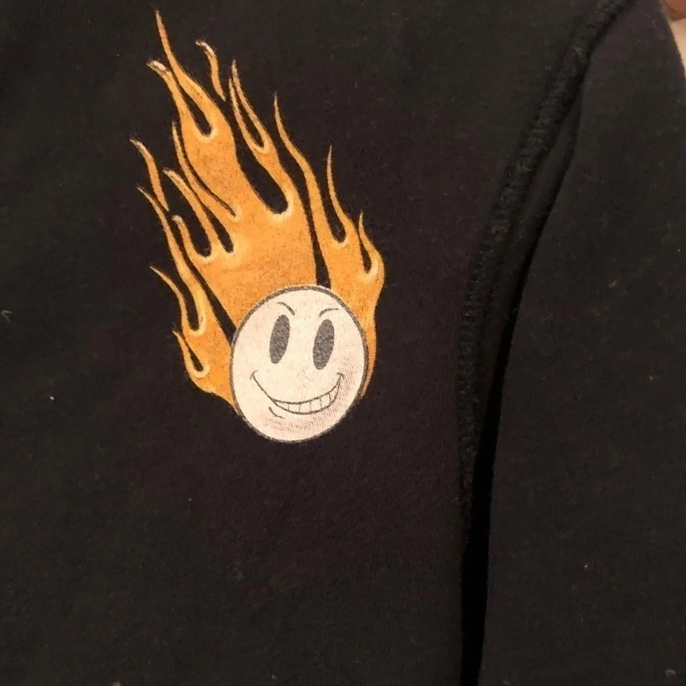 3/$25 🙌🏼 Children’s Place Boy Distress Flame Hoodie